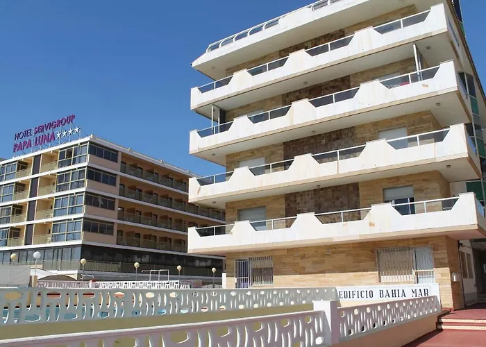 Urbanizacion Bahia Mar Con Piscina