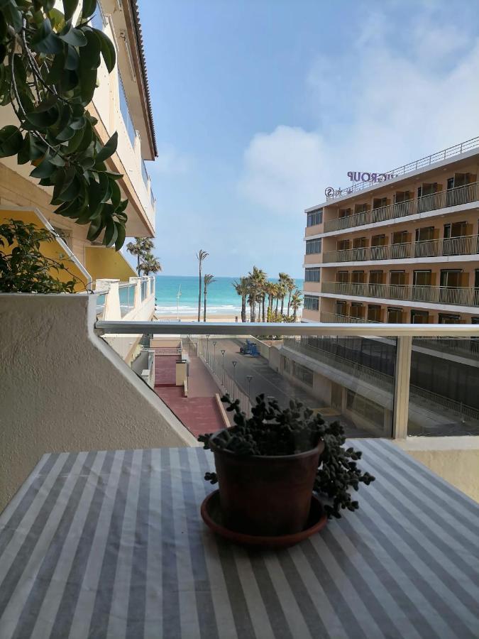 Urbanizacion Bahia Mar Con Piscina Apartment