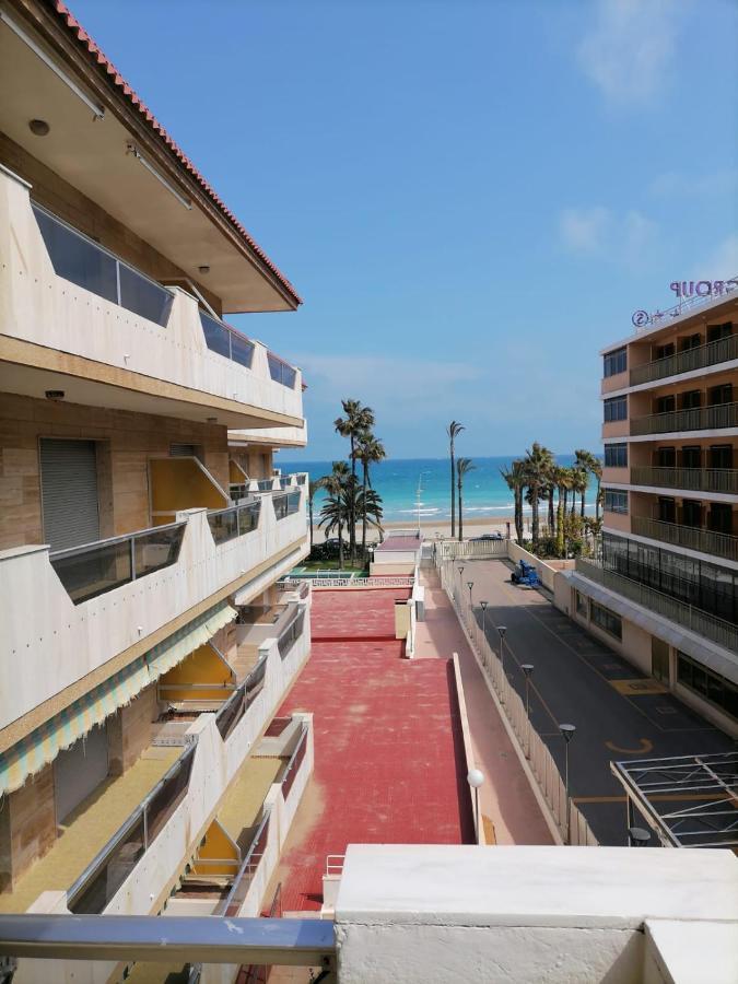 Urbanizacion Bahia Mar Con Piscina
